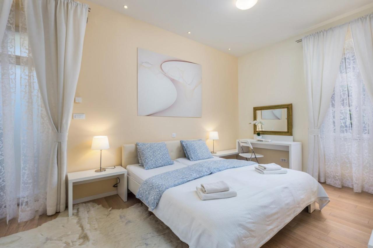 Apartment Rona Opatija Superior Εξωτερικό φωτογραφία